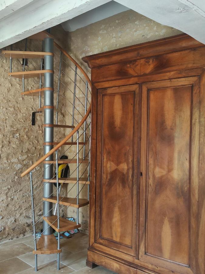 La Petite Maison Dans La Foret Gy-en-Sologne Exteriör bild